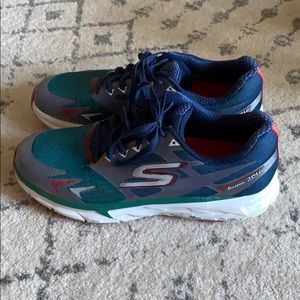 Men’s sketchers shoes